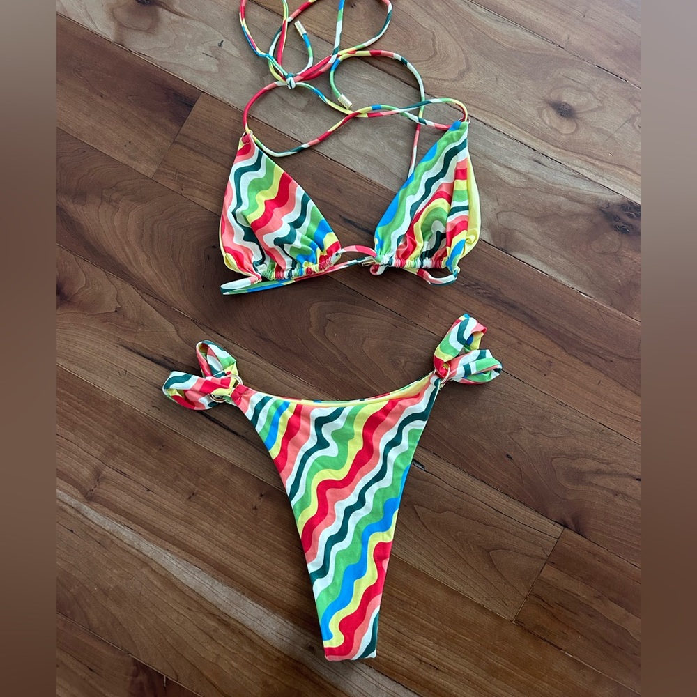 Monday swimwear set